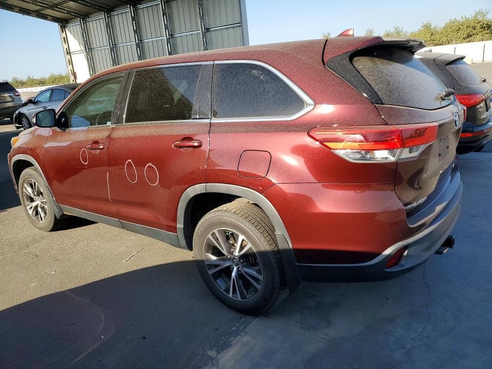 2019 TOYOTA HIGHLANDER LE PLUS 2