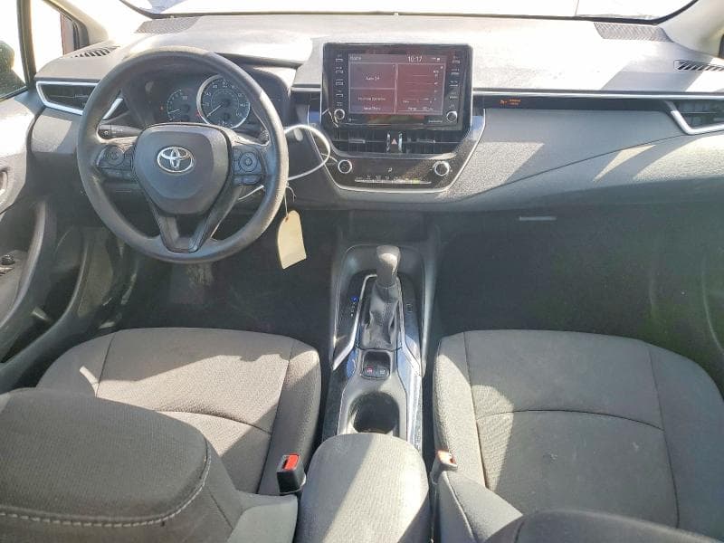 2021 TOYOTA COROLLA LE 8
