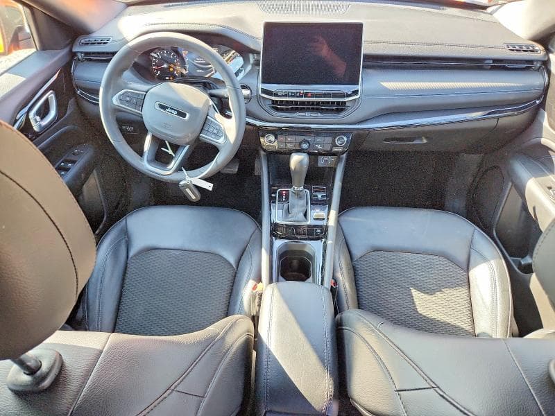 2026 JEEP COMPASS LATITUDE 8