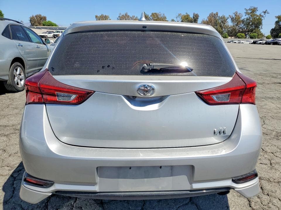 2018 TOYOTA COROLLA IM BASE 6