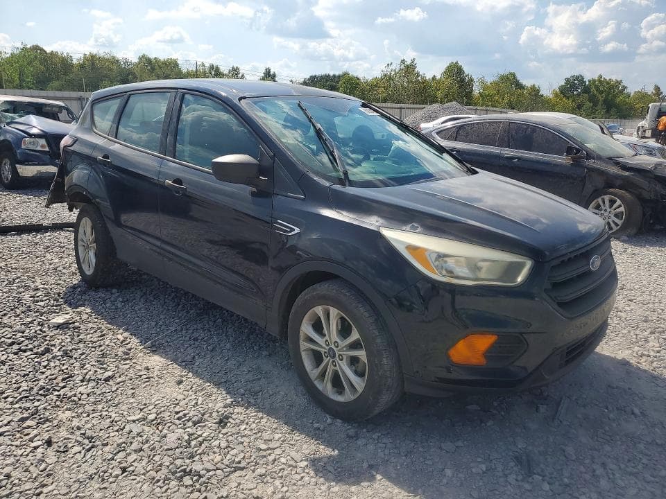 2017 FORD ESCAPE S 4