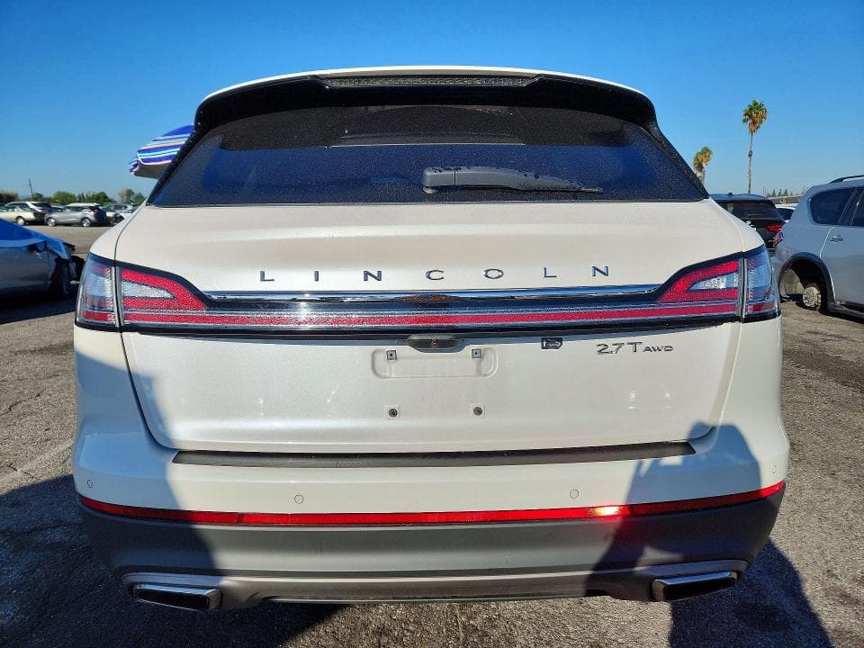 2019 LINCOLN NAUTILUS RESERVE 6