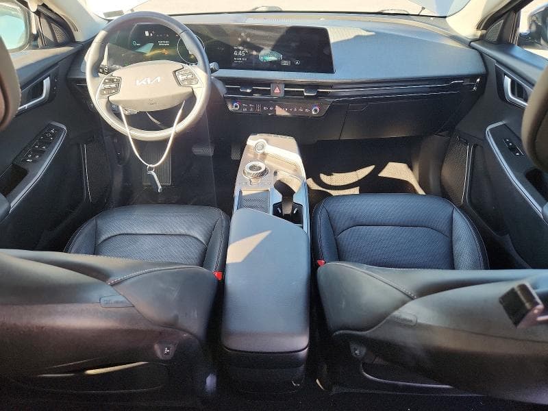 2022 KIA EV6 WIND 8