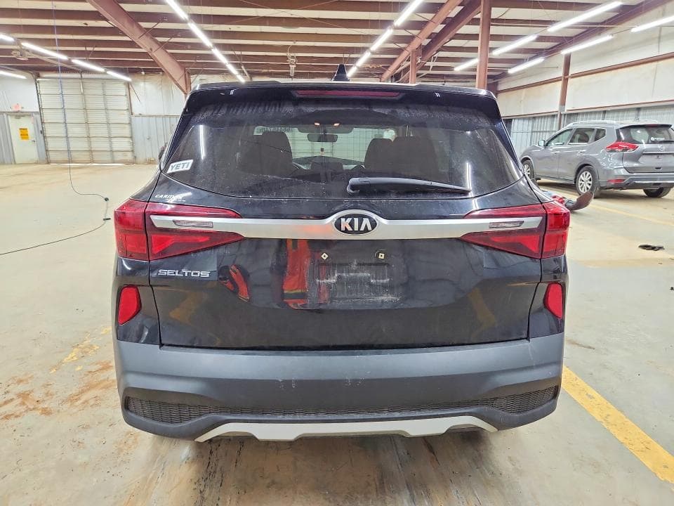 2021 KIA SELTOS LX 6