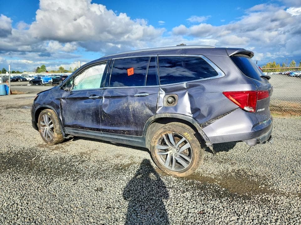 2017 HONDA PILOT TOURING 2