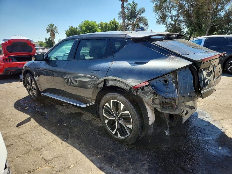 2023 KIA EV6 WIND 2
