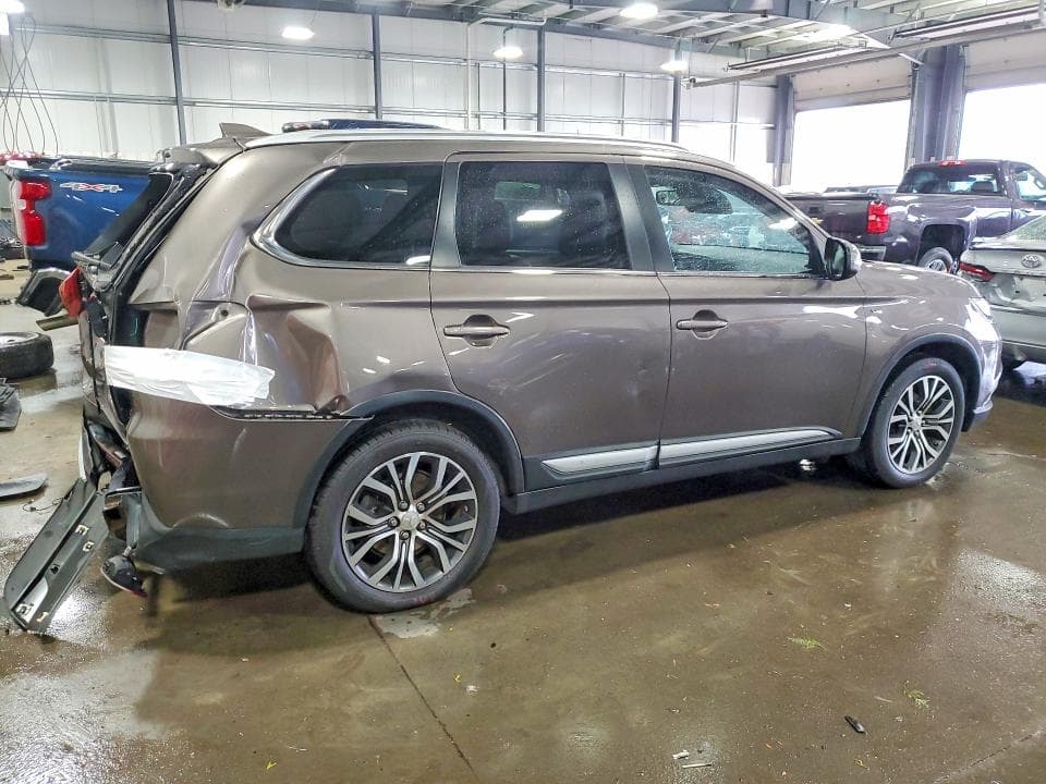 2017 MITSUBISHI OUTLANDER GT 3
