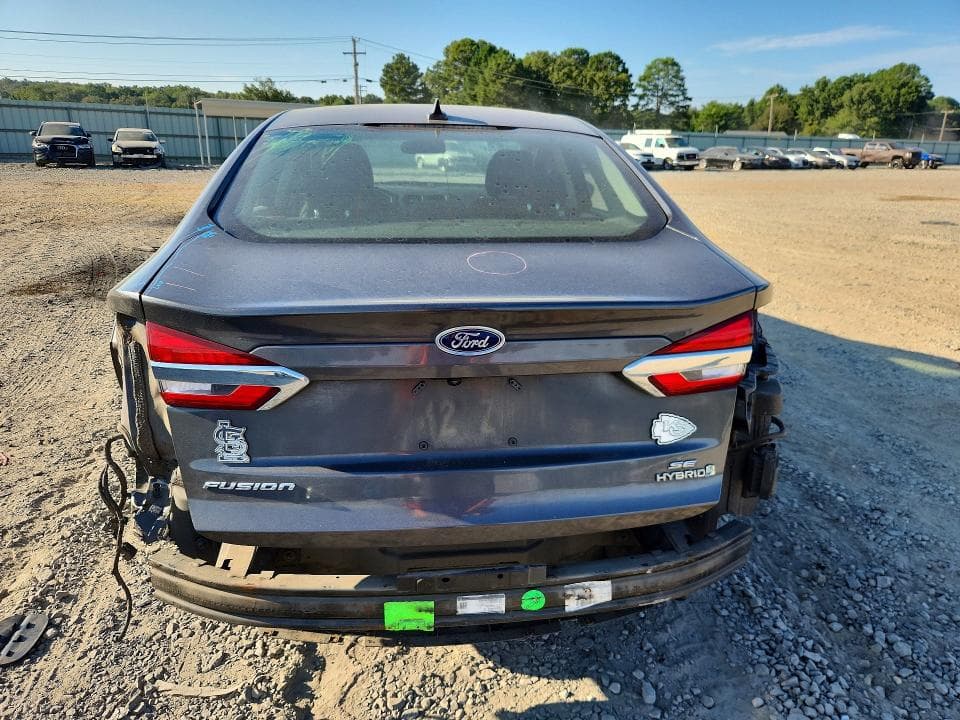 2019 FORD FUSION SE 6