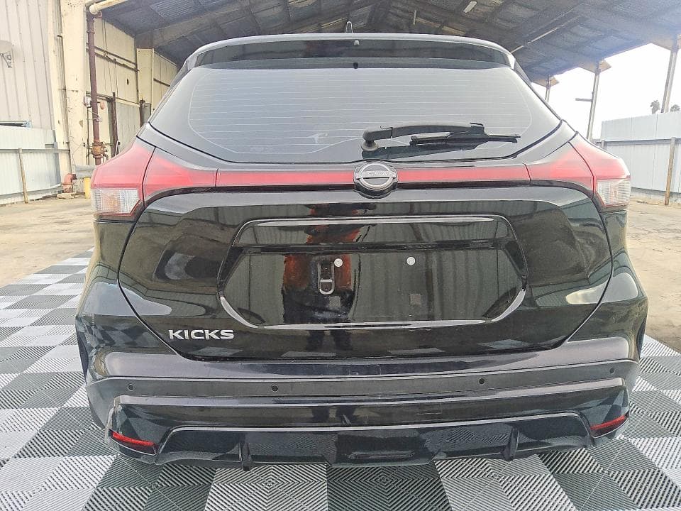 2023 NISSAN KICKS S 6