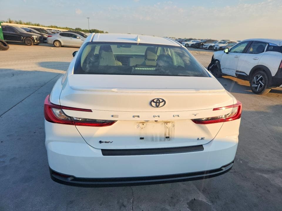 2025 TOYOTA CAMRY LE 6