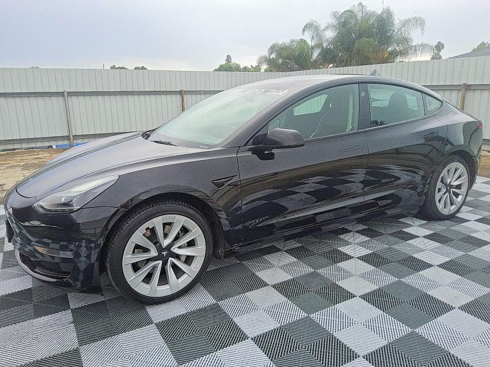2022 TESLA MODEL 3 - 1