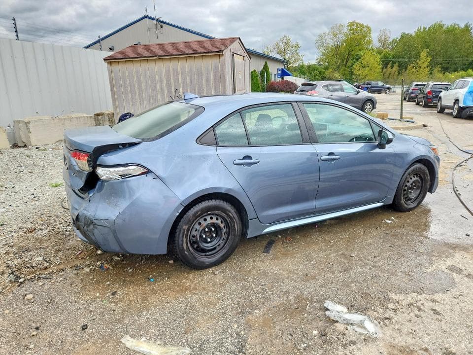 2020 TOYOTA COROLLA LE 3