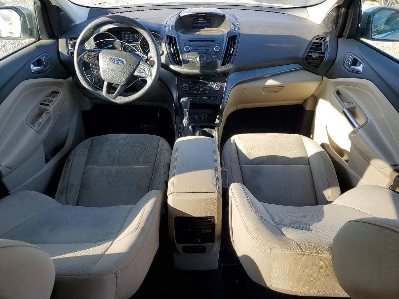 2017 FORD ESCAPE SE 8
