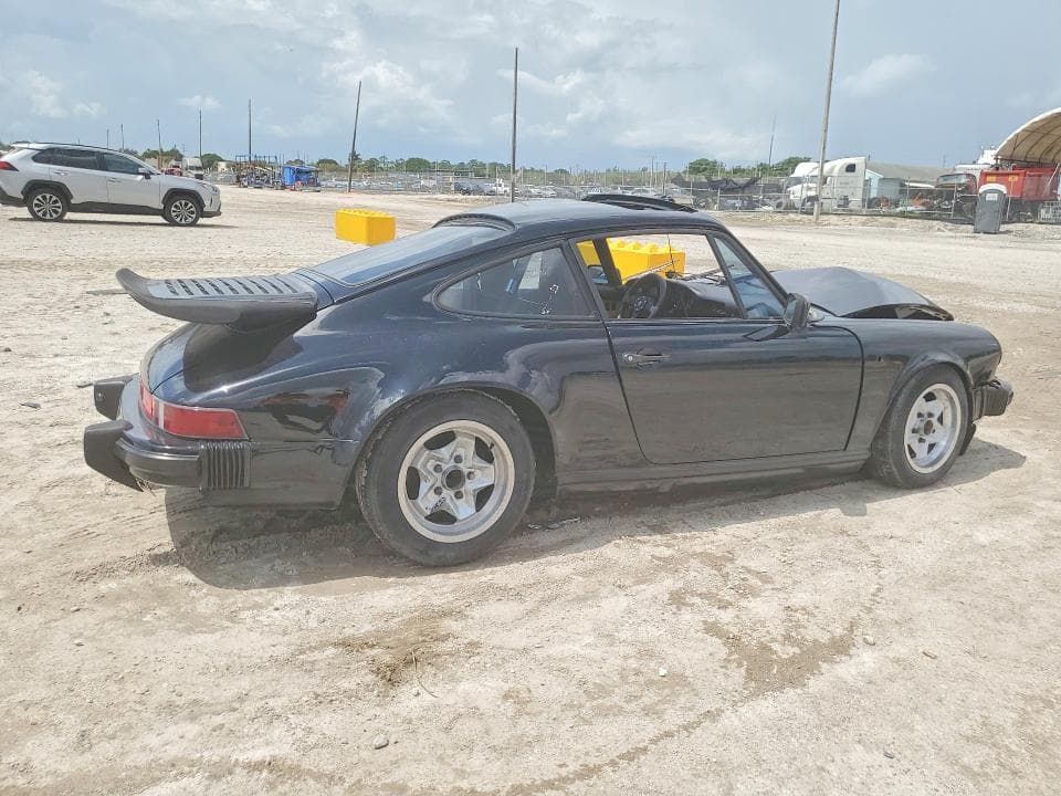 1985 PORSCHE 911 CARRERA 3