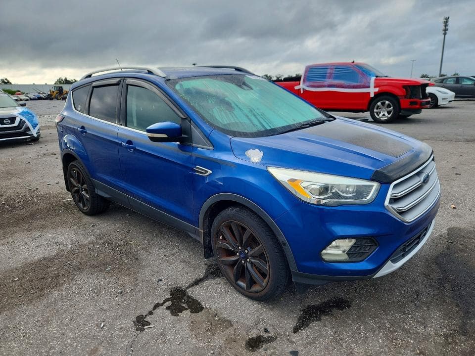 2017 FORD ESCAPE TITANIUM 4