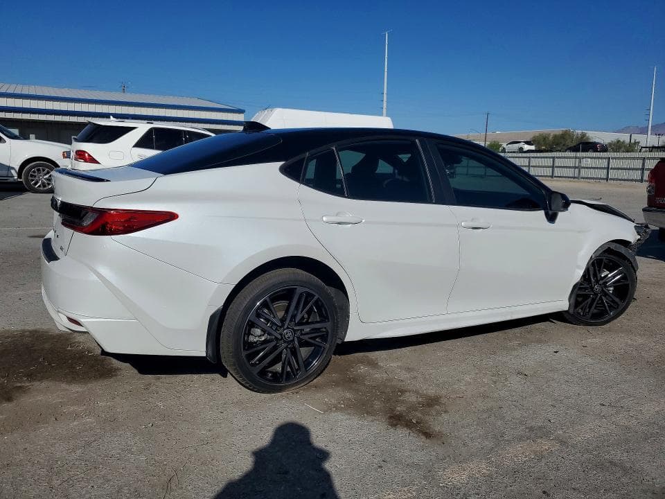 2025 TOYOTA CAMRY XSE 3
