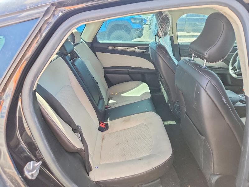 2019 FORD FUSION SE 10