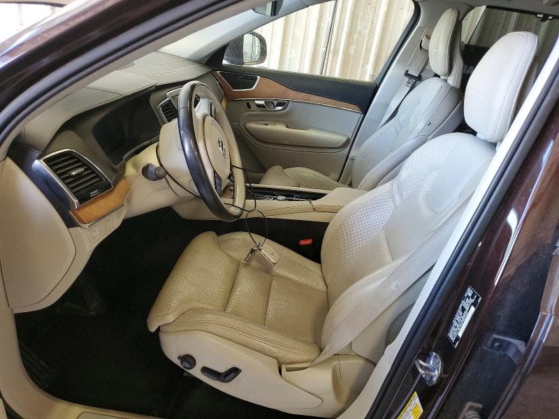 2018 VOLVO XC90 T6 7