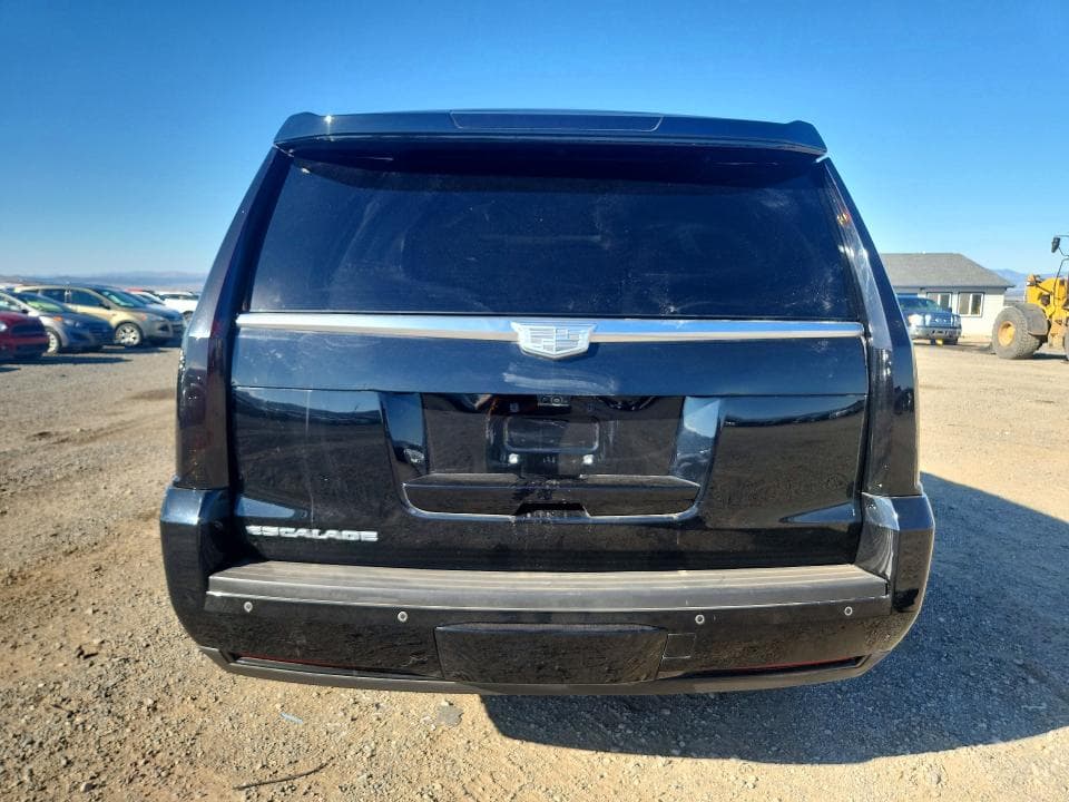 2017 CADILLAC ESCALADE LUXURY 6