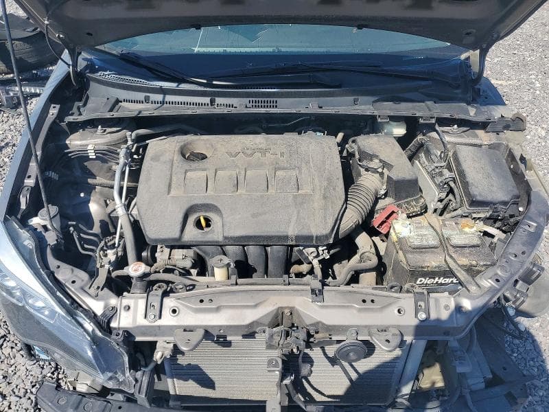 2017 TOYOTA COROLLA XSE 11