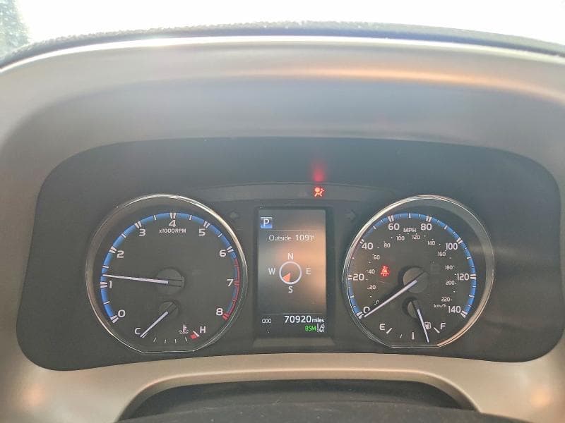 2018 TOYOTA RAV4 LIMITED 9