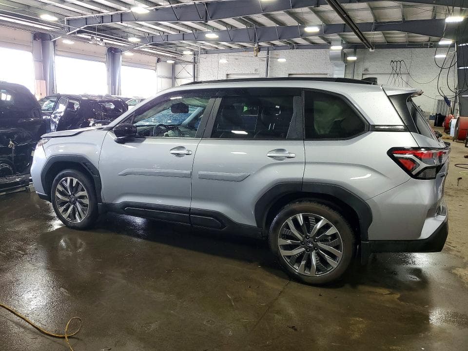2025 SUBARU FORESTER TOURING 2