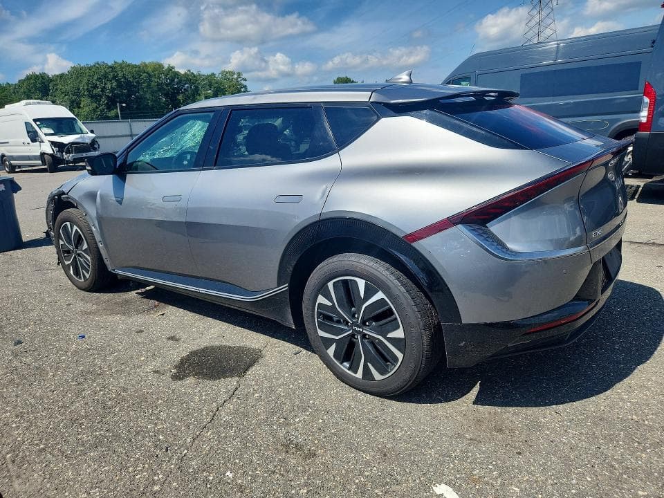 2024 KIA EV6 WIND 2
