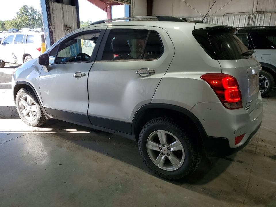 2017 CHEVROLET TRAX 1LT 2