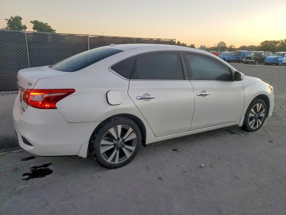 2019 NISSAN SENTRA SV 3