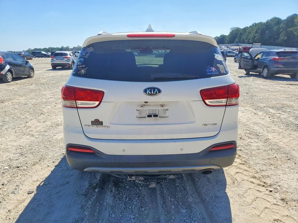 2017 KIA SORENTO EX 6