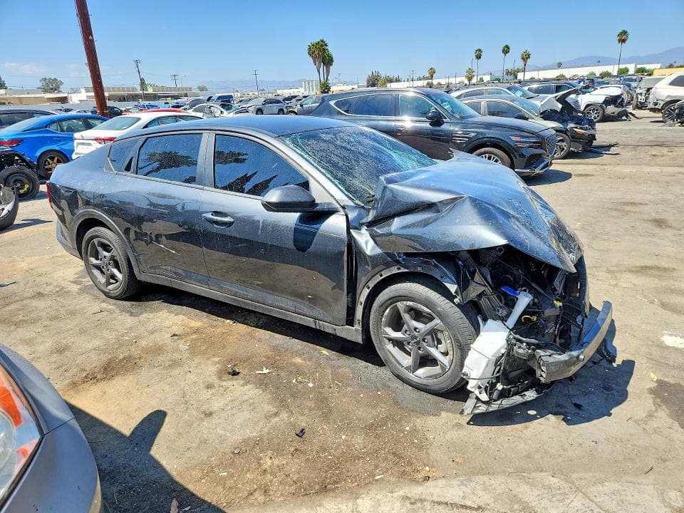 2025 KIA K4 LXS 4