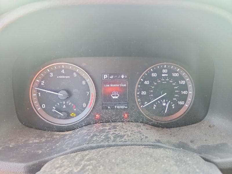 2017 HYUNDAI TUCSON SE PLUS 9
