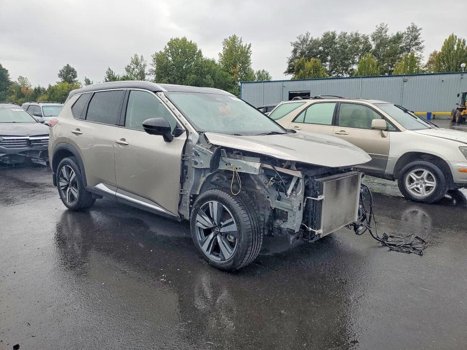 2023 NISSAN ROGUE PLATINUM 4