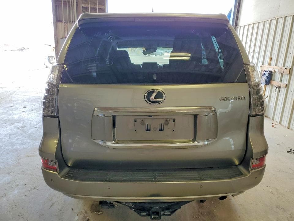 2023 LEXUS GX 460 6
