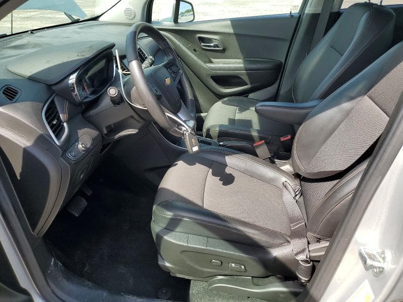 2022 CHEVROLET TRAX 1LT 7