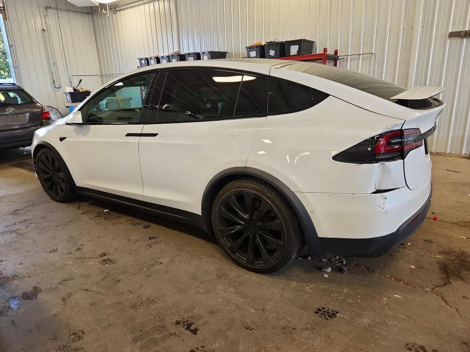2022 TESLA MODEL X 2