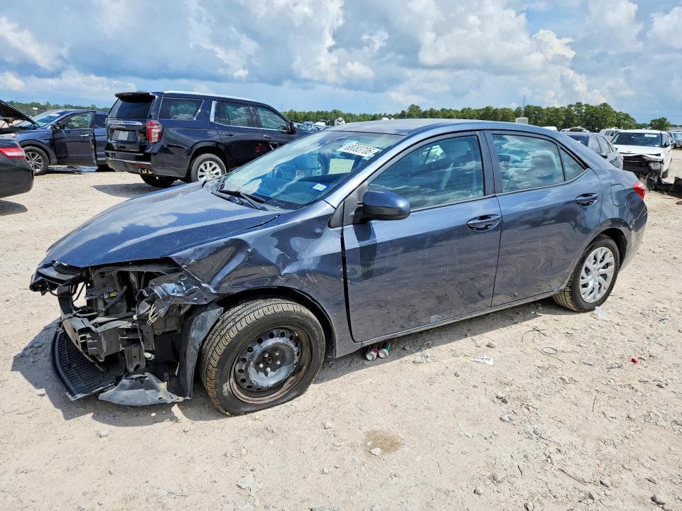 2017 TOYOTA COROLLA LE - 1