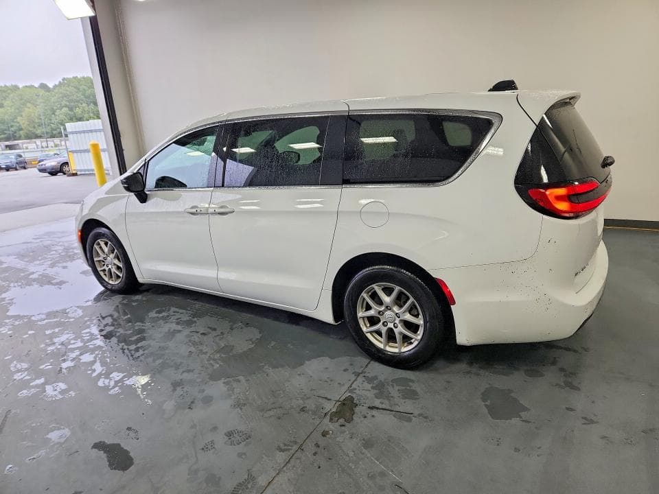 2026 CHRYSLER PACIFICA SELECT 2