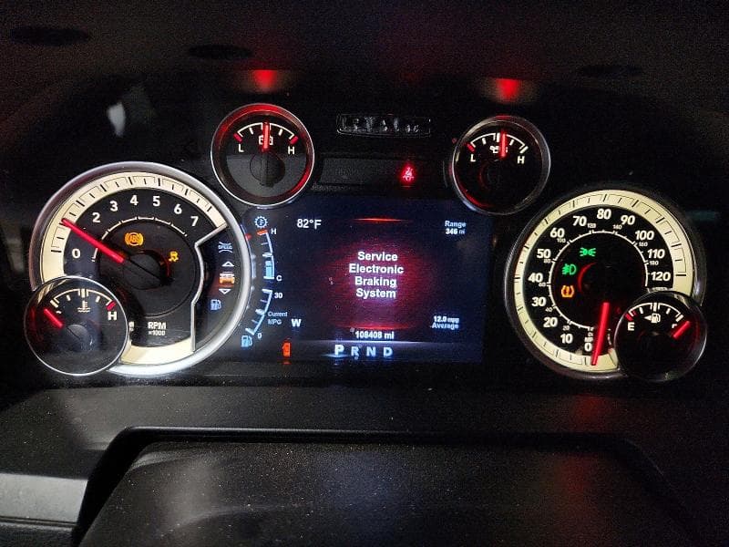 2017 RAM 1500 SPORT 9