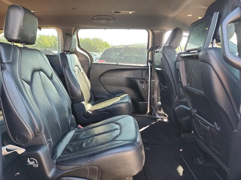 2018 CHRYSLER PACIFICA TOURING L PLUS 11