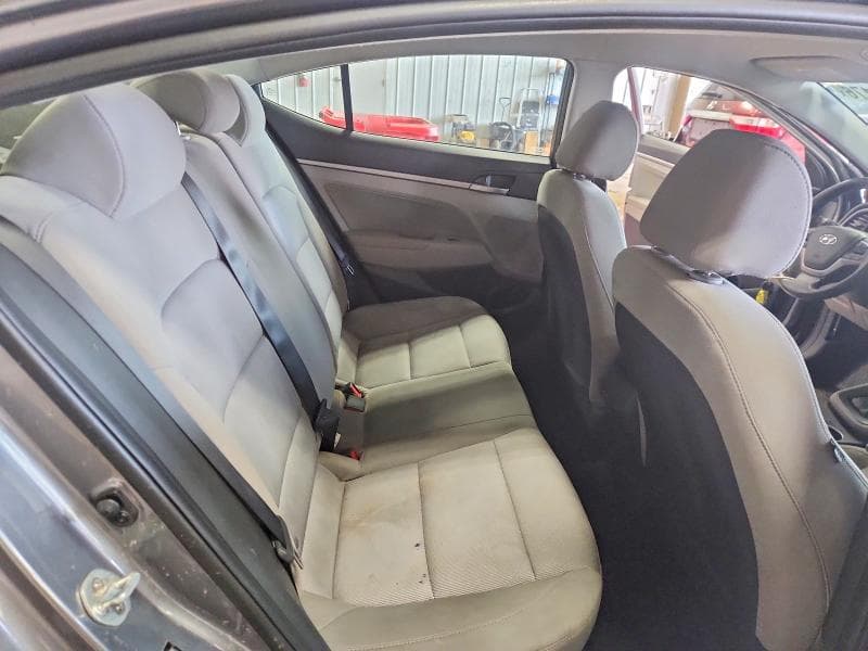 2018 HYUNDAI ELANTRA SEL 10