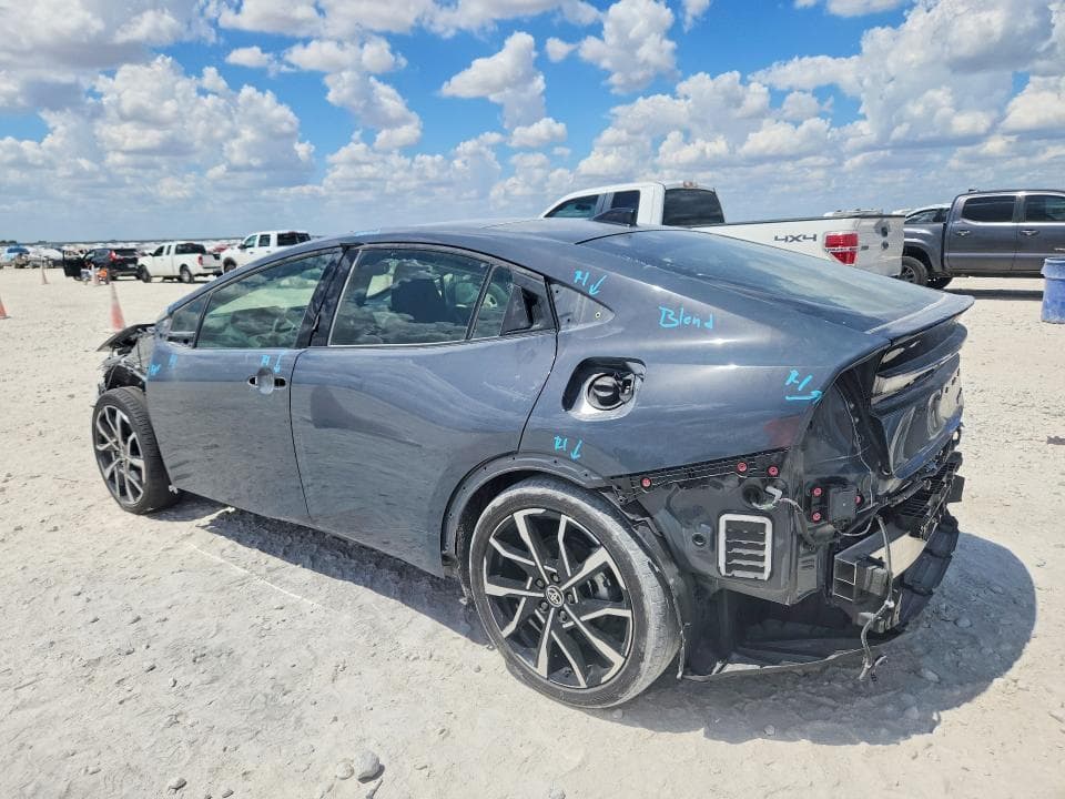 2024 TOYOTA PRIUS PRIME XSE 2