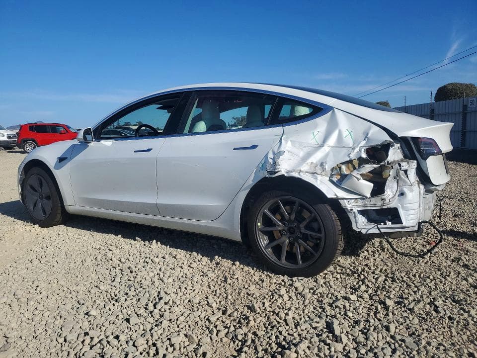 2020 TESLA MODEL 3 2