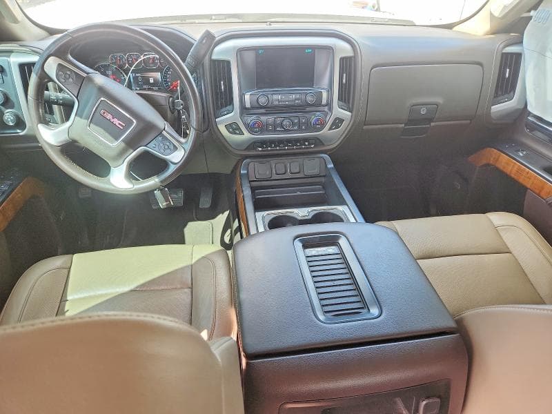 2019 GMC SIERRA K2500 SLT 8