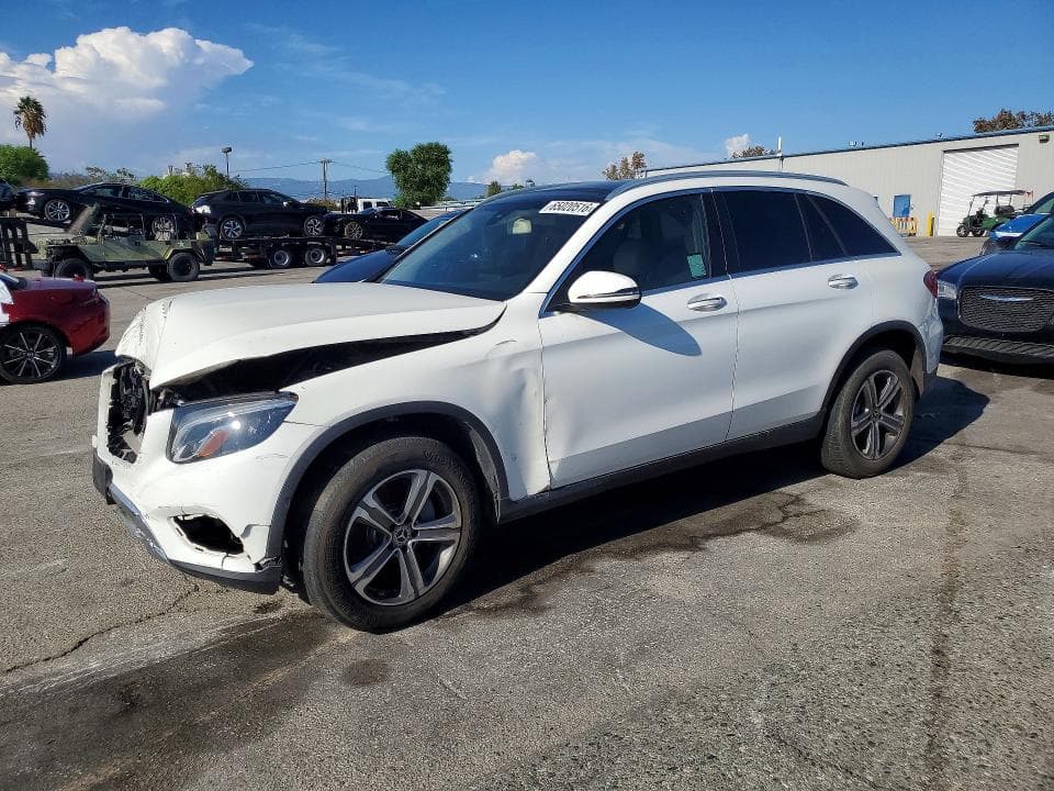 2019 MERCEDES-BENZ GLC 300