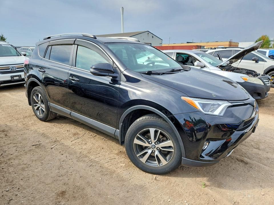 2018 TOYOTA RAV4 XLE 4