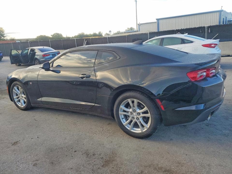 2023 CHEVROLET CAMARO LS 2