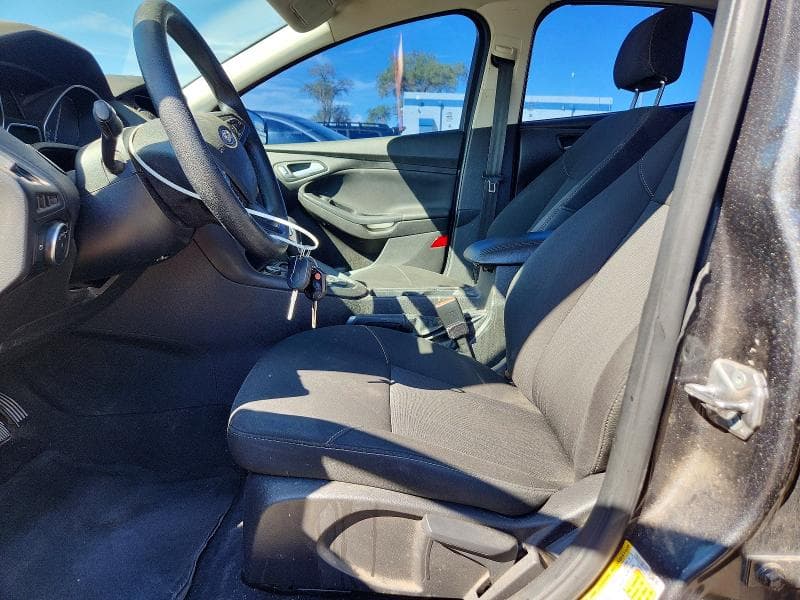 2017 FORD FOCUS SE 7