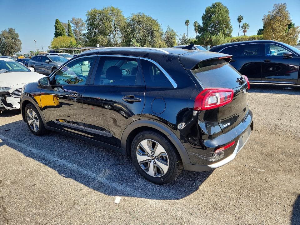 2017 KIA NIRO LX 2