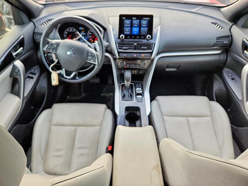 2024 MITSUBISHI ECLIPSE CROSS SE 8